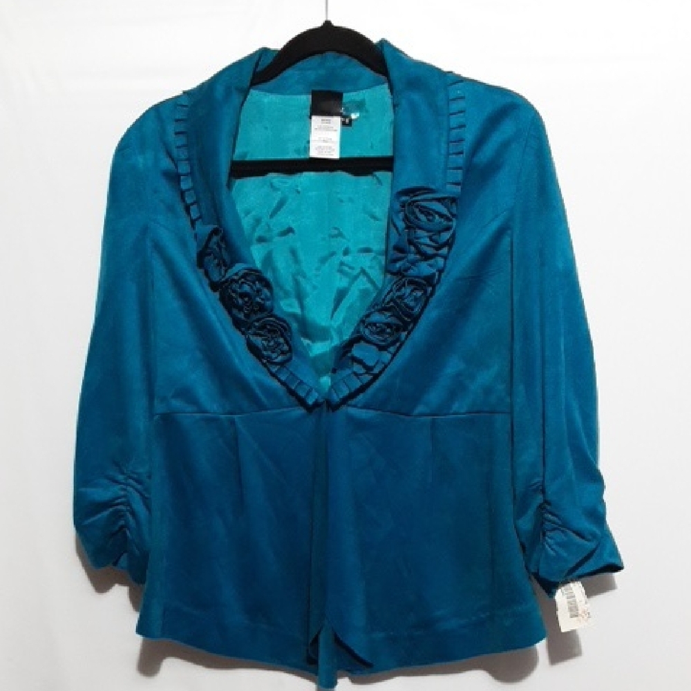 Sharon Young Turquoise Rose Front Lapel Scrunch Long‎ Sleeve Blazer